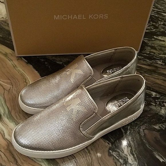 red white and blue vans high top